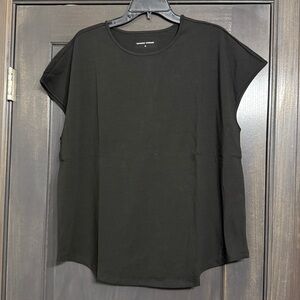 Universal‎ Standard New Black Sleeveless Box Top Medium